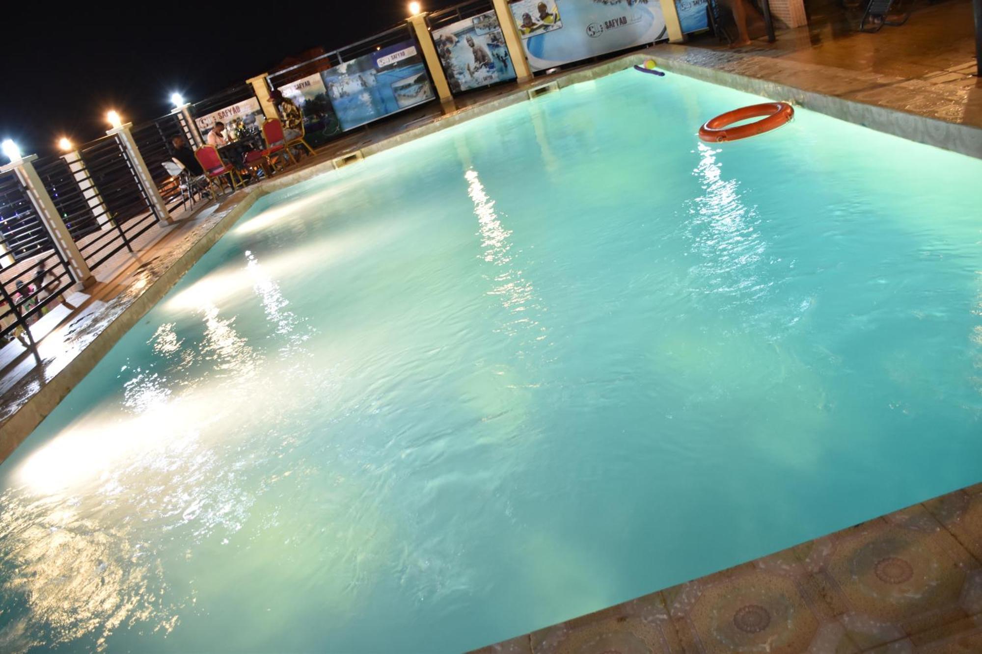 Safyad Hotel Yaounde Luaran gambar