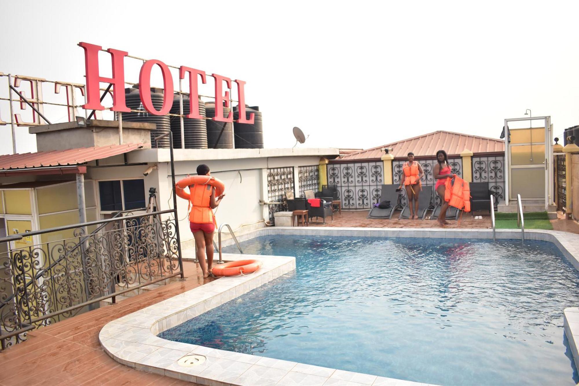 Safyad Hotel Yaounde Luaran gambar