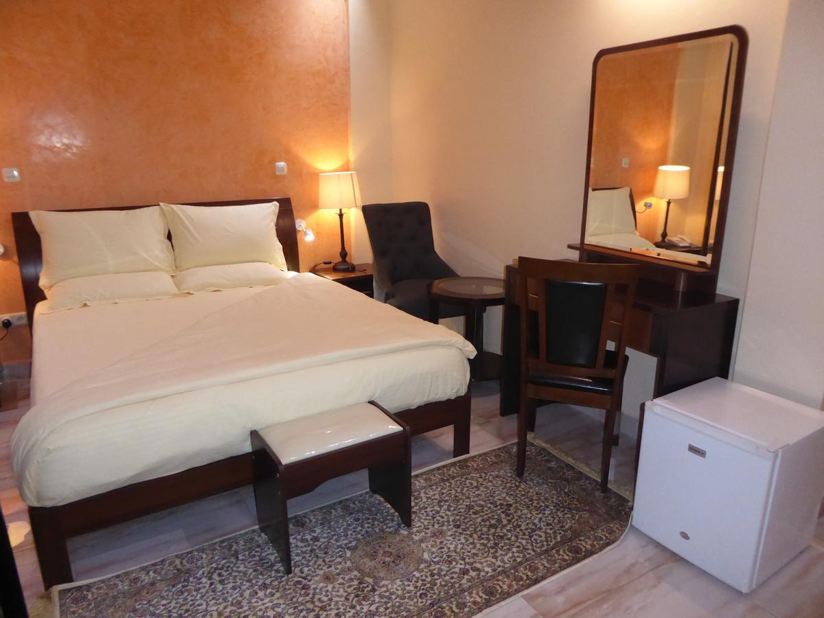 Safyad Hotel Yaounde Luaran gambar